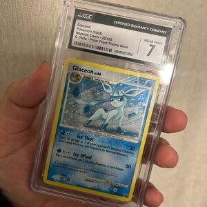 Pokemon Glaceon Card -  near mint 7